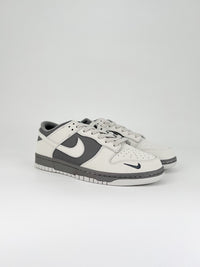 Nike SB Dunk Low grey