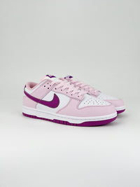 Nike SB Dunk Low light purple