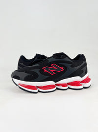 New balance 2000 black and red