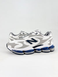 New balance 2000 grey and navy