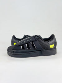 Adidas superstar Black zipper