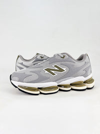New balance 2000 grey