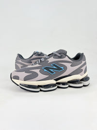 New balance 2000 grey and light blue