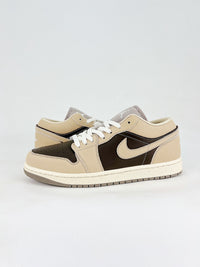 Nike air Jordan 1 low beige and black