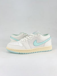 Nike air Jordan 1 low white and blue