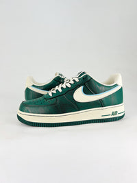 nike airforce1 low green and black